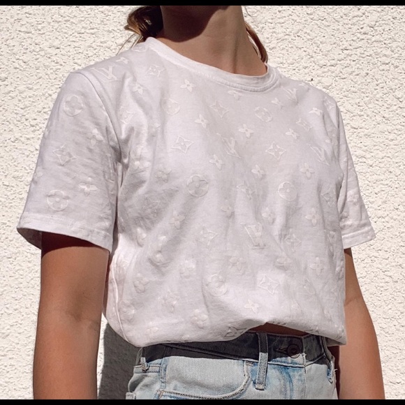 non authentic louis vuitton tshirt - Picture 2 of 8